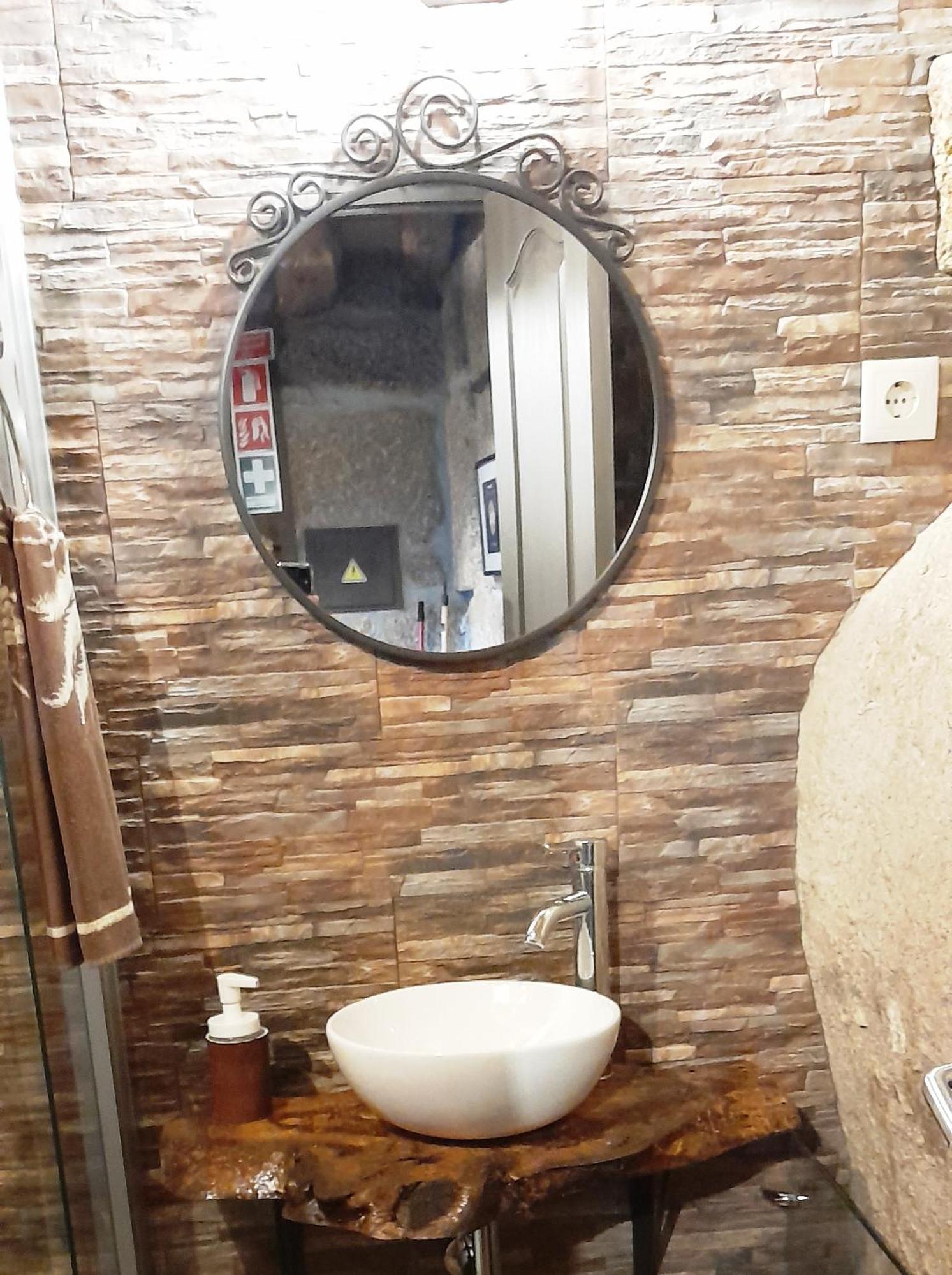 Quarto em Acomodações Particulares Lagar Da Silveira